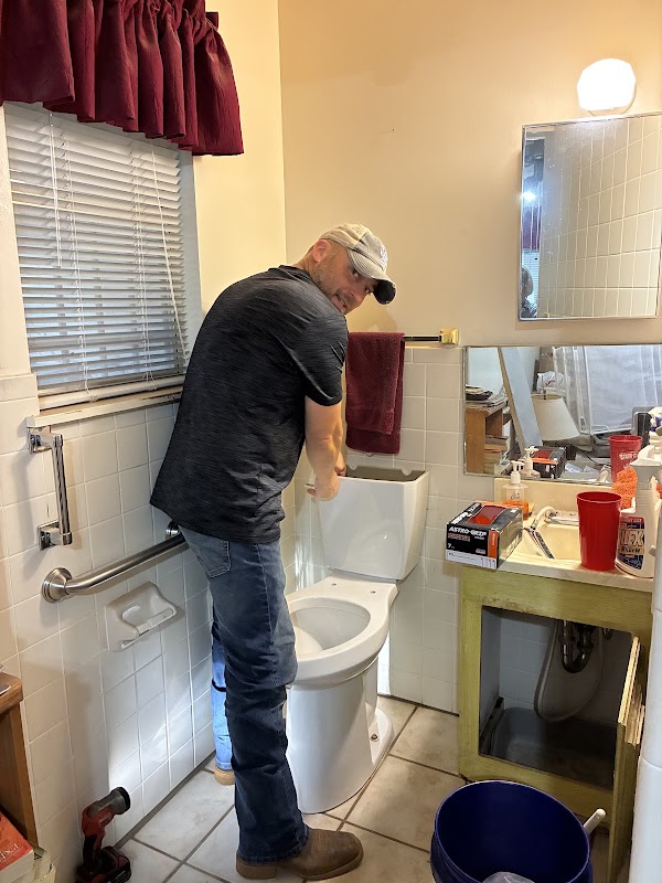 Labrenz Plumbing logo
